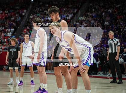 Thumbnail 2 in Corner Canyon vs. Lehi (UHSAA 6A Final) photogallery.
