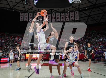 Thumbnail 2 in Corner Canyon vs. Lehi (UHSAA 6A Final) photogallery.