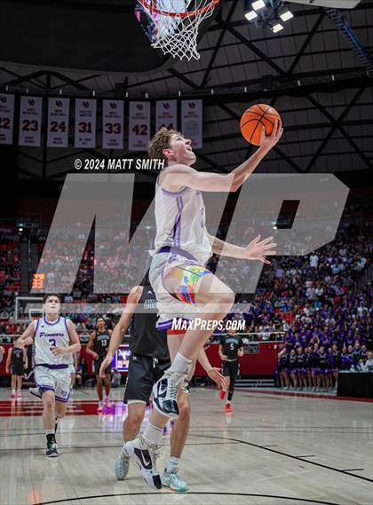 Thumbnail 3 in Corner Canyon vs. Lehi (UHSAA 6A Final) photogallery.