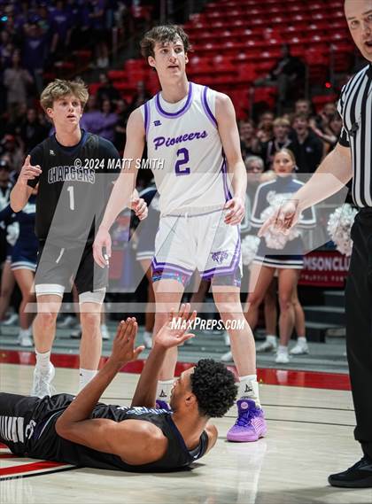 Thumbnail 3 in Corner Canyon vs. Lehi (UHSAA 6A Final) photogallery.