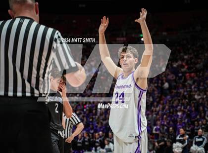 Thumbnail 3 in Corner Canyon vs. Lehi (UHSAA 6A Final) photogallery.