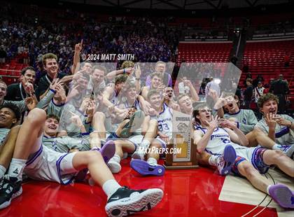 Thumbnail 3 in Corner Canyon vs. Lehi (UHSAA 6A Final) photogallery.