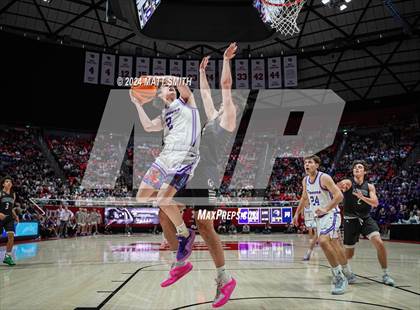 Thumbnail 3 in Corner Canyon vs. Lehi (UHSAA 6A Final) photogallery.