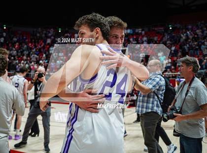 Thumbnail 1 in Corner Canyon vs. Lehi (UHSAA 6A Final) photogallery.