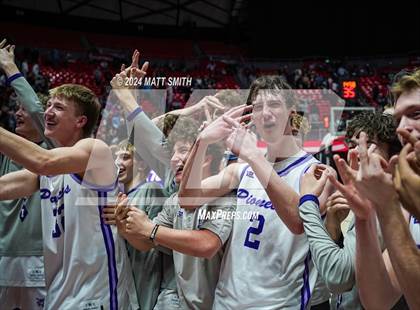 Thumbnail 3 in Corner Canyon vs. Lehi (UHSAA 6A Final) photogallery.