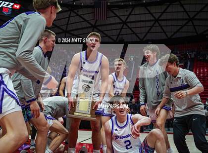 Thumbnail 1 in Corner Canyon vs. Lehi (UHSAA 6A Final) photogallery.