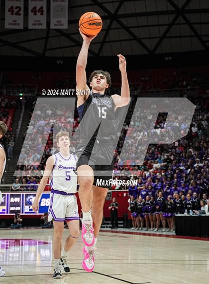Thumbnail 3 in Corner Canyon vs. Lehi (UHSAA 6A Final) photogallery.
