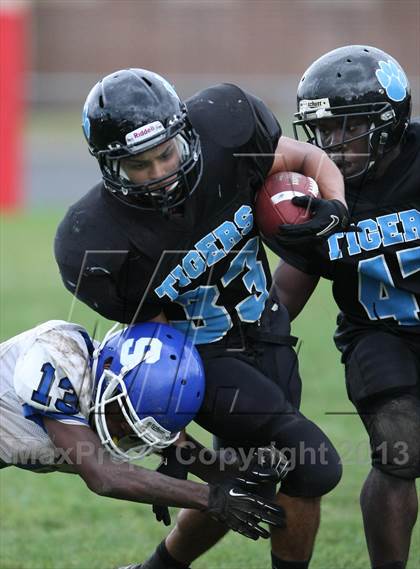 Thumbnail 3 in Stafford/East Windsor @ Sports & Medical Sciences Academy/University Science & Engineering photogallery.