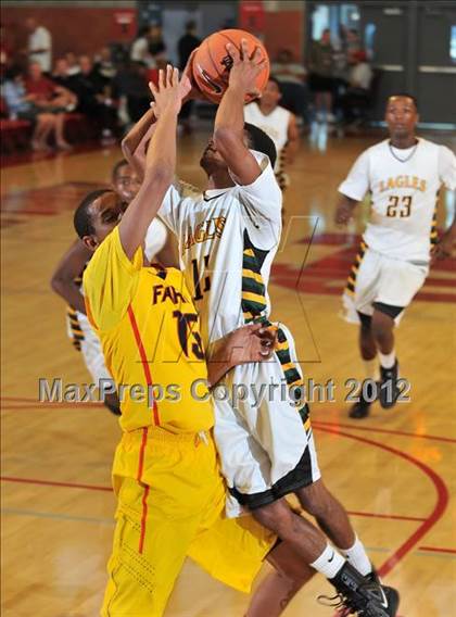Thumbnail 3 in Fairfax vs. Eisenhower (Nike Extravaganza) photogallery.
