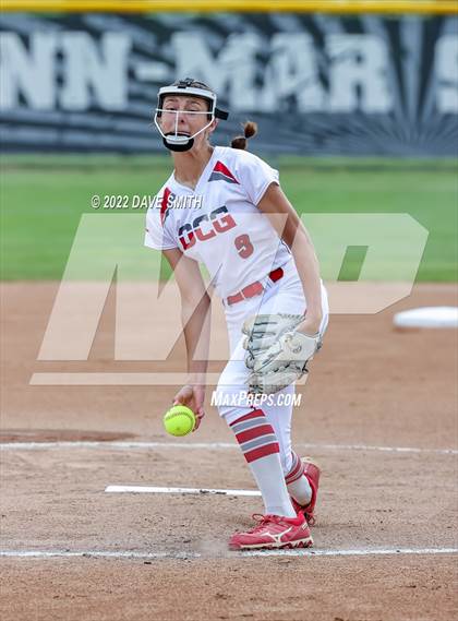Thumbnail 2 in Iowa City vs Center Point-Urbana (Linn-Mar / Alburnett Tournament) photogallery.