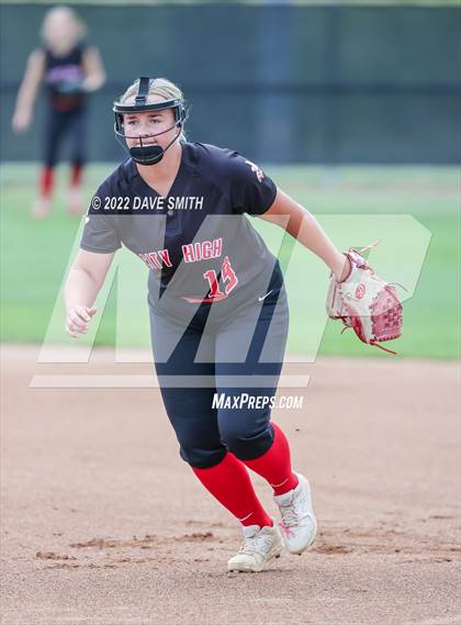 Thumbnail 3 in Iowa City vs Center Point-Urbana (Linn-Mar / Alburnett Tournament) photogallery.