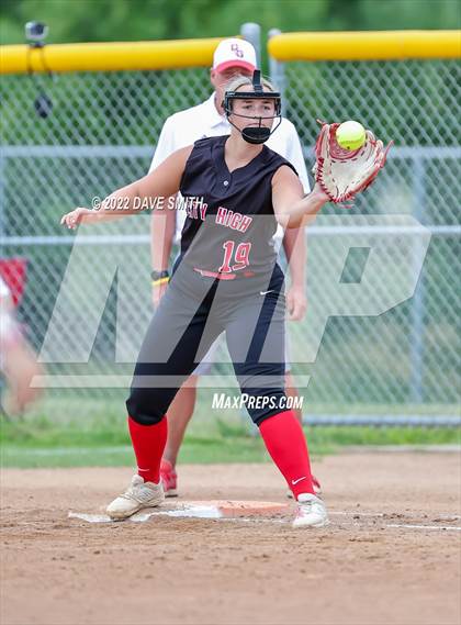 Thumbnail 3 in Iowa City vs Center Point-Urbana (Linn-Mar / Alburnett Tournament) photogallery.