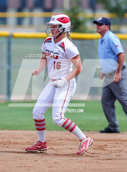 Thumbnail 2 in Iowa City vs Center Point-Urbana (Linn-Mar / Alburnett Tournament) photogallery.