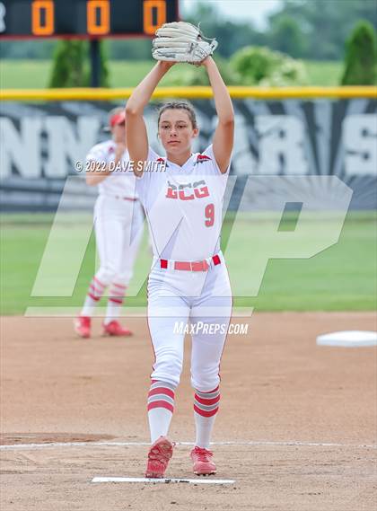 Thumbnail 1 in Iowa City vs Center Point-Urbana (Linn-Mar / Alburnett Tournament) photogallery.
