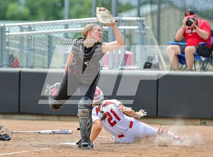 Thumbnail 1 in Iowa City vs Center Point-Urbana (Linn-Mar / Alburnett Tournament) photogallery.