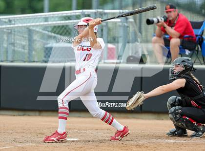 Thumbnail 2 in Iowa City vs Center Point-Urbana (Linn-Mar / Alburnett Tournament) photogallery.