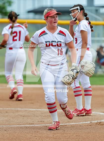 Thumbnail 3 in Iowa City vs Center Point-Urbana (Linn-Mar / Alburnett Tournament) photogallery.