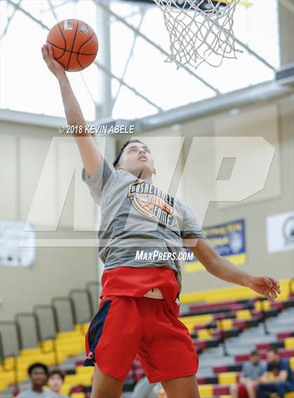 Thumbnail 3 in Gonzaga Prep vs Modesto Christian (Hoophall West) photogallery.