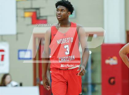 Thumbnail 3 in Gonzaga Prep vs Modesto Christian (Hoophall West) photogallery.