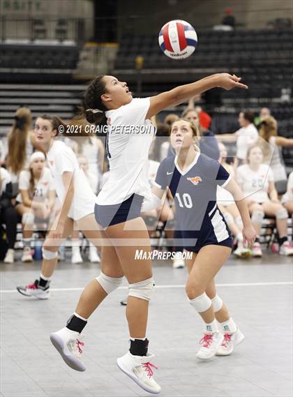 Thumbnail 2 in Ridgeline vs. Mountain Crest (UHSAA 4A Quarterfinal Playoff) photogallery.