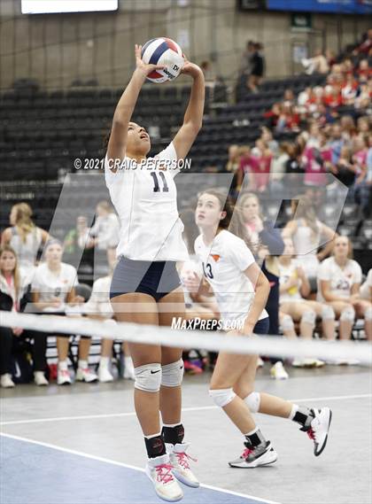 Thumbnail 3 in Ridgeline vs. Mountain Crest (UHSAA 4A Quarterfinal Playoff) photogallery.