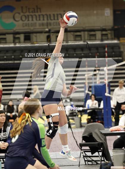 Thumbnail 1 in Ridgeline vs. Mountain Crest (UHSAA 4A Quarterfinal Playoff) photogallery.