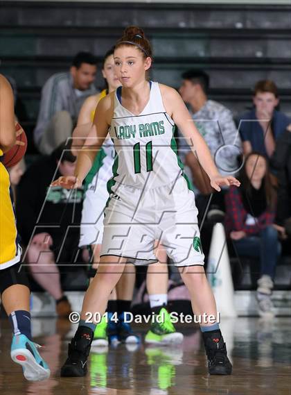 Thumbnail 2 in Inderkum vs. Dixon (Ram Jam Winter Classic) photogallery.
