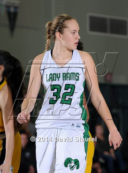 Thumbnail 2 in Inderkum vs. Dixon (Ram Jam Winter Classic) photogallery.