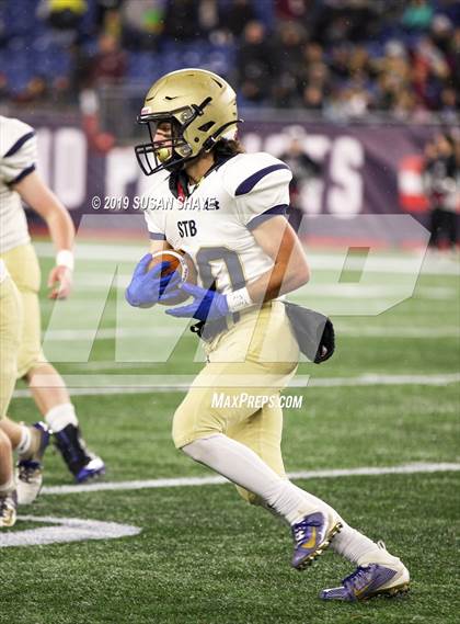 Thumbnail 2 in West Bridgewater vs. St. Bernard's Central Catholic (MIAA D8 Final) photogallery.