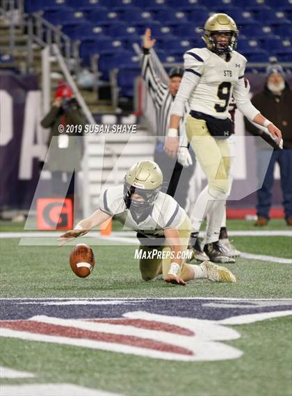 Thumbnail 3 in West Bridgewater vs. St. Bernard's Central Catholic (MIAA D8 Final) photogallery.