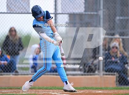 Thumbnail 2 in Legend vs. Valor Christian - CHSAA 5A Region 3 Game photogallery.