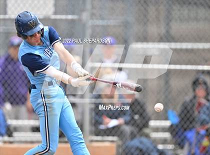Thumbnail 1 in Legend vs. Valor Christian - CHSAA 5A Region 3 Game photogallery.