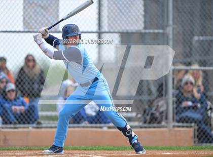 Thumbnail 3 in Legend vs. Valor Christian - CHSAA 5A Region 3 Game photogallery.