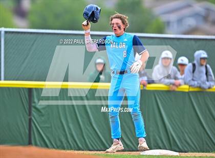 Thumbnail 3 in Legend vs. Valor Christian - CHSAA 5A Region 3 Game photogallery.
