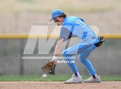 Thumbnail 1 in Legend vs. Valor Christian - CHSAA 5A Region 3 Game photogallery.