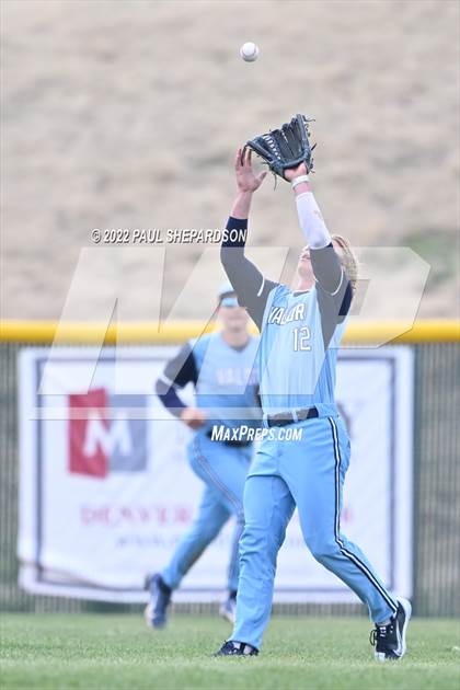 Thumbnail 1 in Legend vs. Valor Christian - CHSAA 5A Region 3 Game photogallery.
