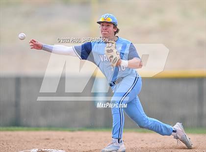 Thumbnail 1 in Legend vs. Valor Christian - CHSAA 5A Region 3 Game photogallery.
