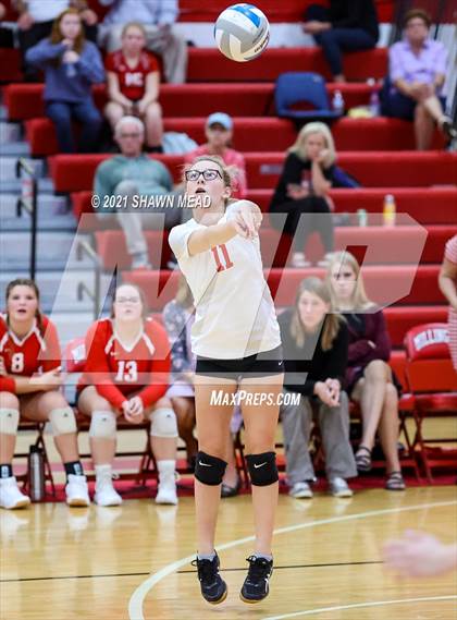Thumbnail 1 in Frankenmuth vs. Millington photogallery.