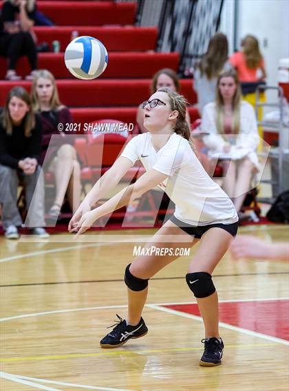 Thumbnail 1 in Frankenmuth vs. Millington photogallery.