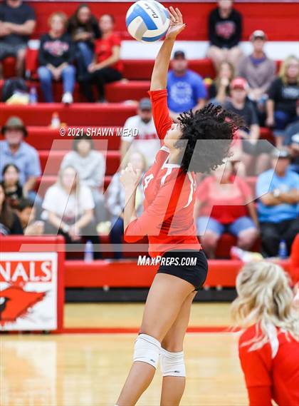 Thumbnail 1 in Frankenmuth vs. Millington photogallery.