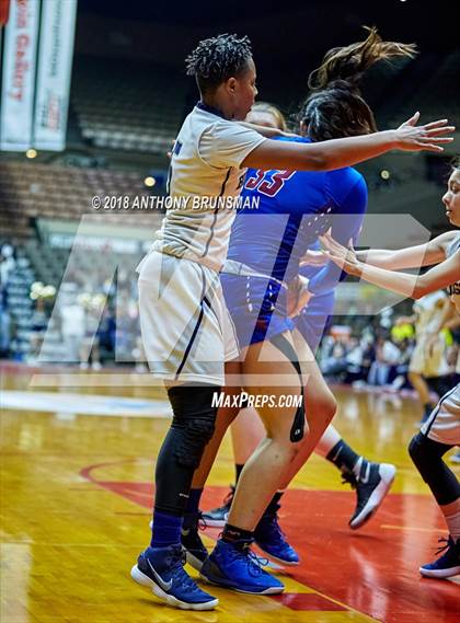 Thumbnail 2 in Golden Valley vs. Immanuel (CIF CS D3 Final) photogallery.