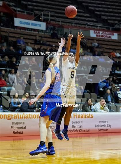Thumbnail 2 in Golden Valley vs. Immanuel (CIF CS D3 Final) photogallery.