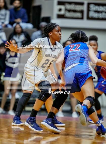 Thumbnail 3 in Golden Valley vs. Immanuel (CIF CS D3 Final) photogallery.