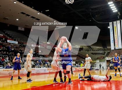 Thumbnail 2 in Golden Valley vs. Immanuel (CIF CS D3 Final) photogallery.