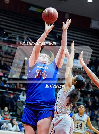Thumbnail 3 in Golden Valley vs. Immanuel (CIF CS D3 Final) photogallery.