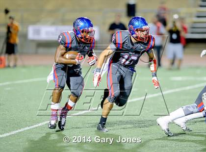 Thumbnail 1 in Carson vs. Clayton Valley Charter (2014 Honor Bowl - NorCal) photogallery.
