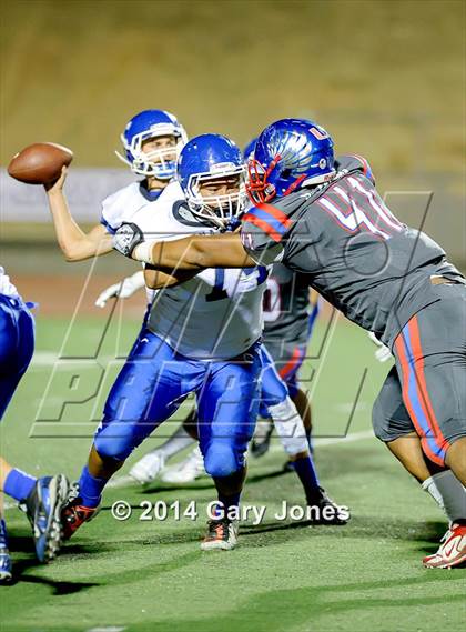 Thumbnail 3 in Carson vs. Clayton Valley Charter (2014 Honor Bowl - NorCal) photogallery.