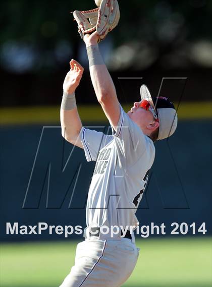 Thumbnail 2 in Harvard-Westlake @ Alemany photogallery.