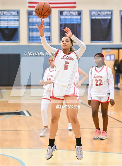 Thumbnail 2 in Dysart vs. Alhambra (Lady Wolves Court Classic) photogallery.