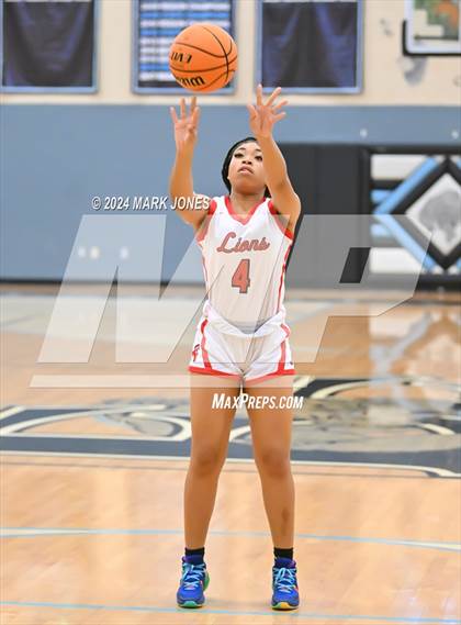 Thumbnail 2 in Dysart vs. Alhambra (Lady Wolves Court Classic) photogallery.